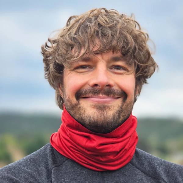 wielofunkcyjny-komin-merino-dla-kobiet-czerwony.webp